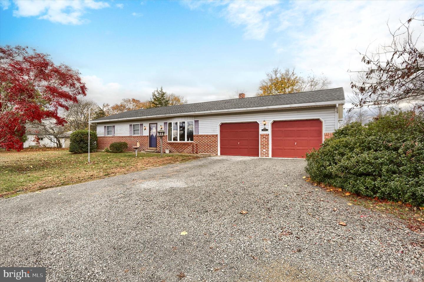 2751 Middle Ridge, Newport