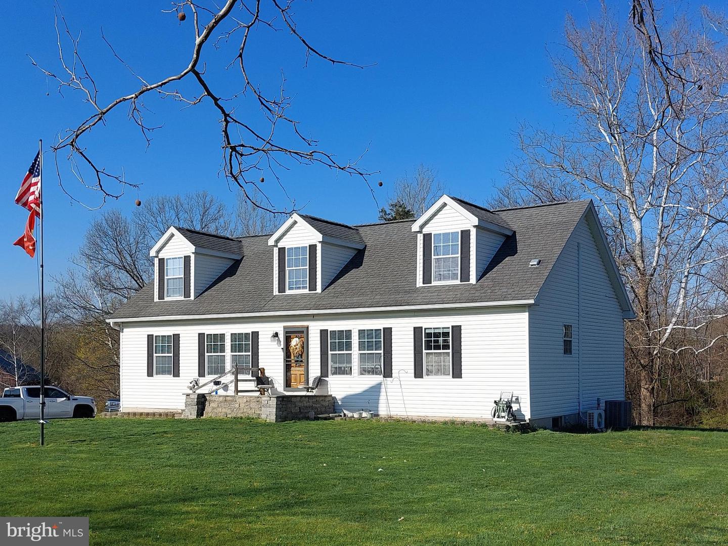 343 Dark Hollow Road, Shermans Dale