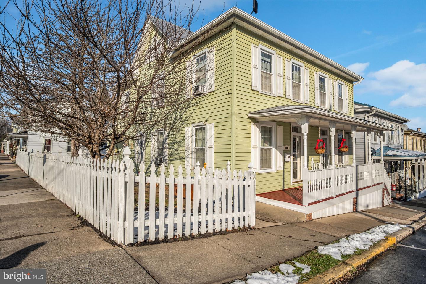 440 Gantt Street, Newport