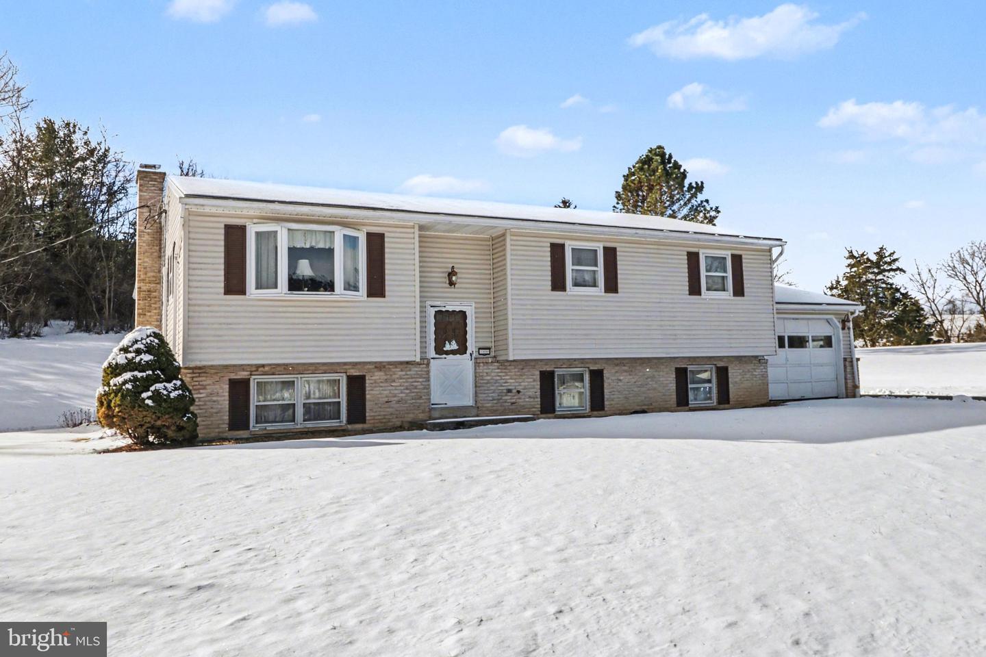 1358 Mannsville Road, Elliottsburg
