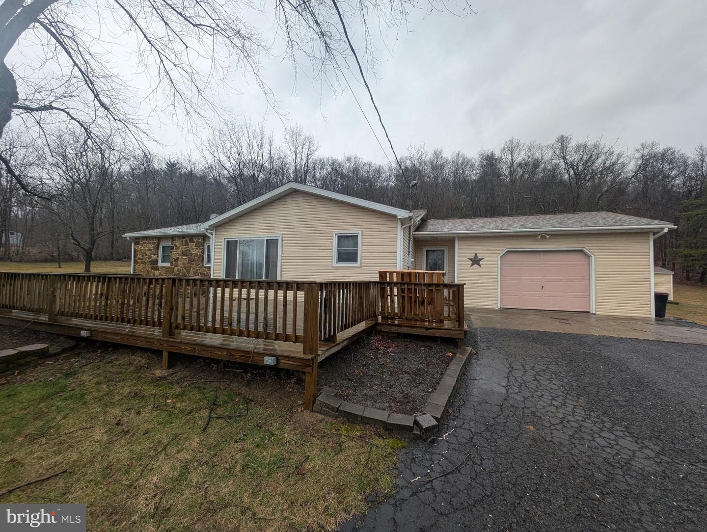 71 Hope Road, New Bloomfield