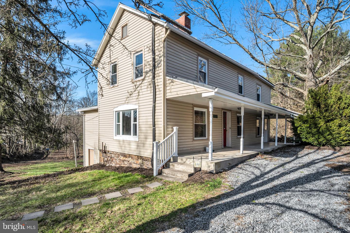 6501 Creek Road, Newport