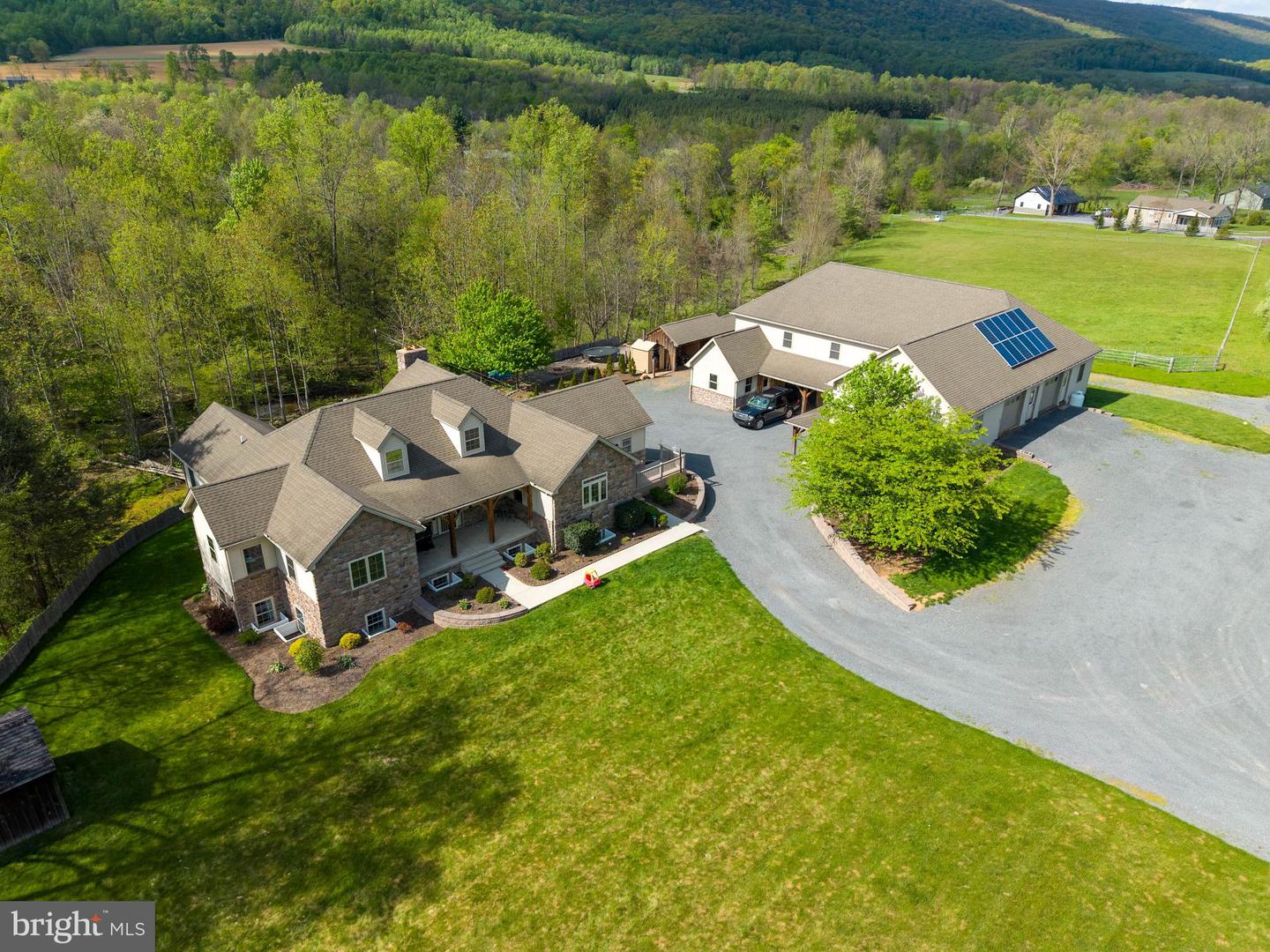 6784 Raccoon Valley Road