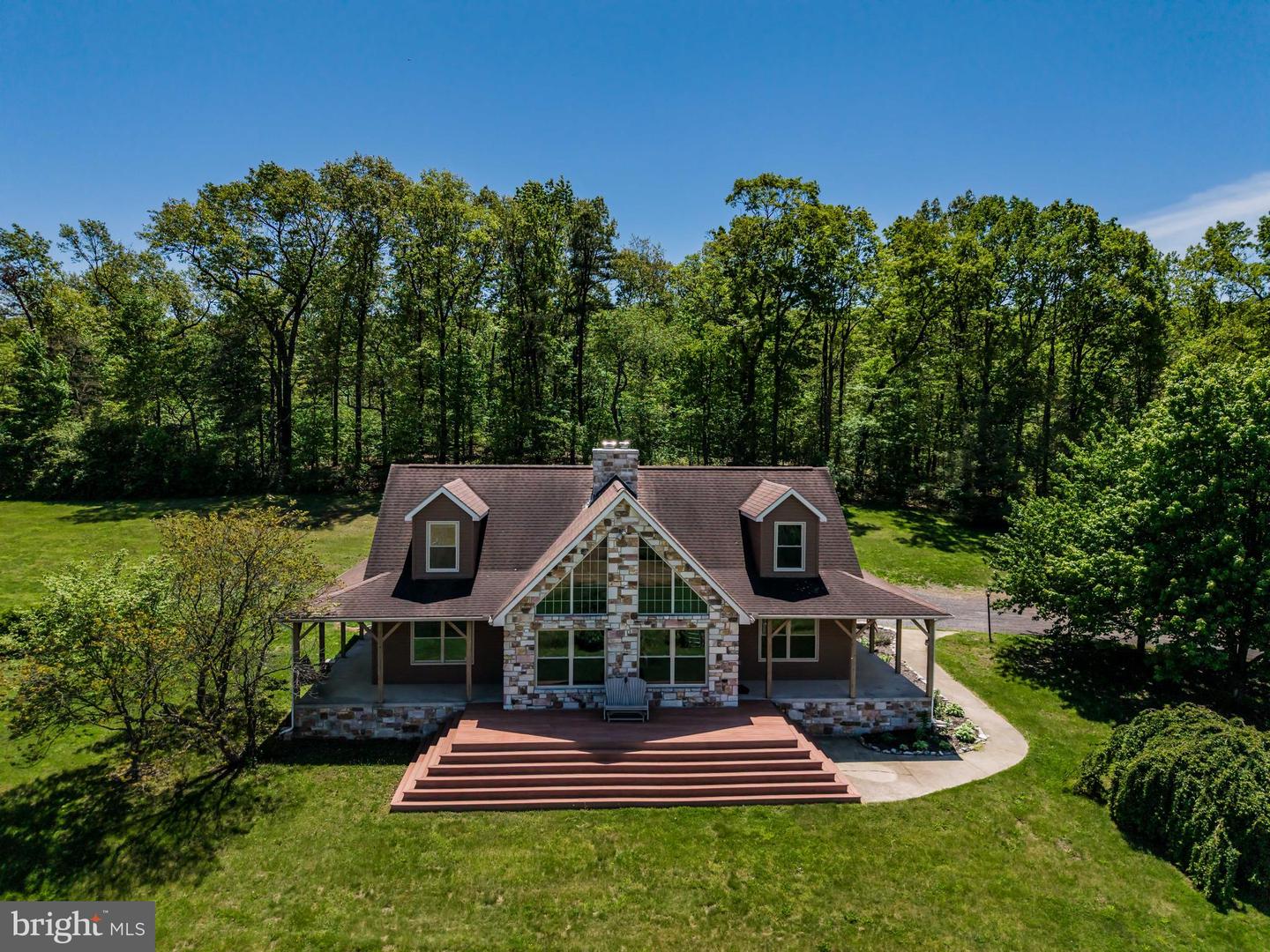 95 Stiles Drive