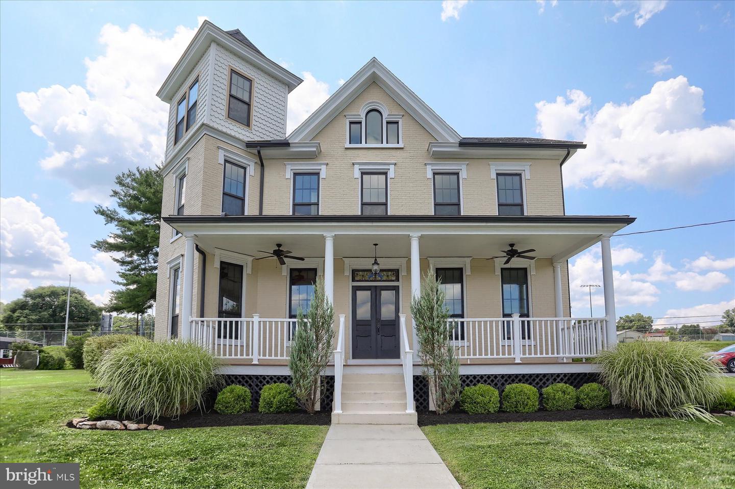 605 N 4th Street