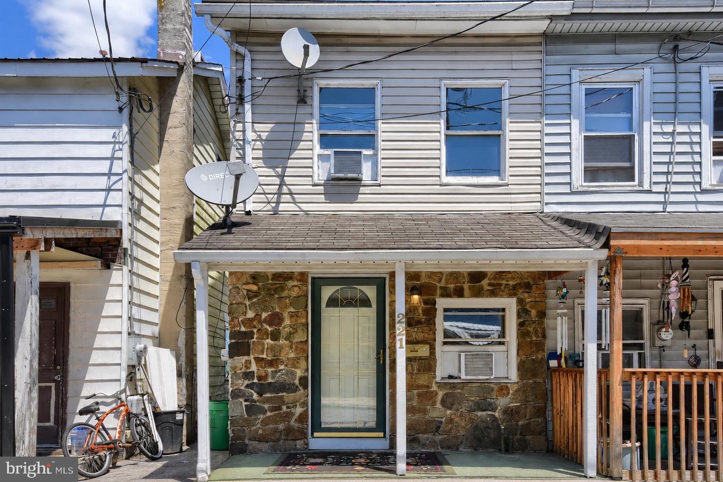 221 S Main Street
