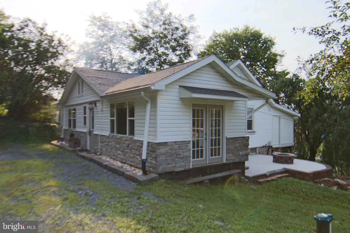 1035 State Road