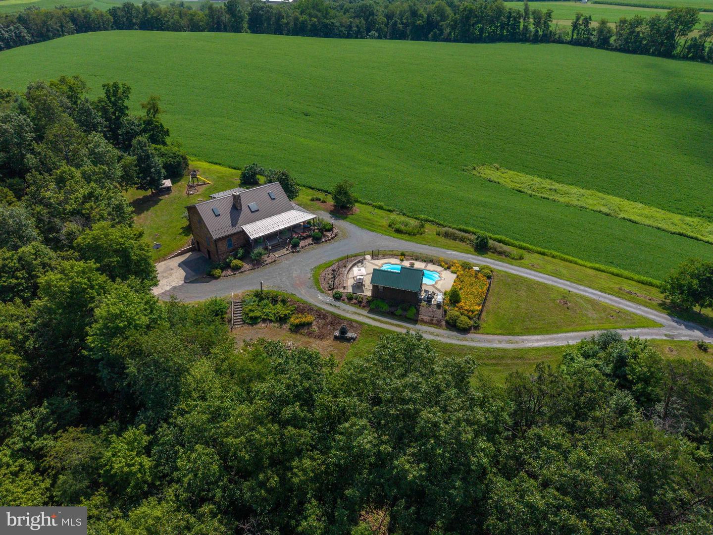 860 Old Ferry Road