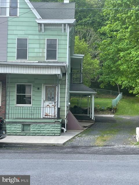 3077 Main, Locustdale