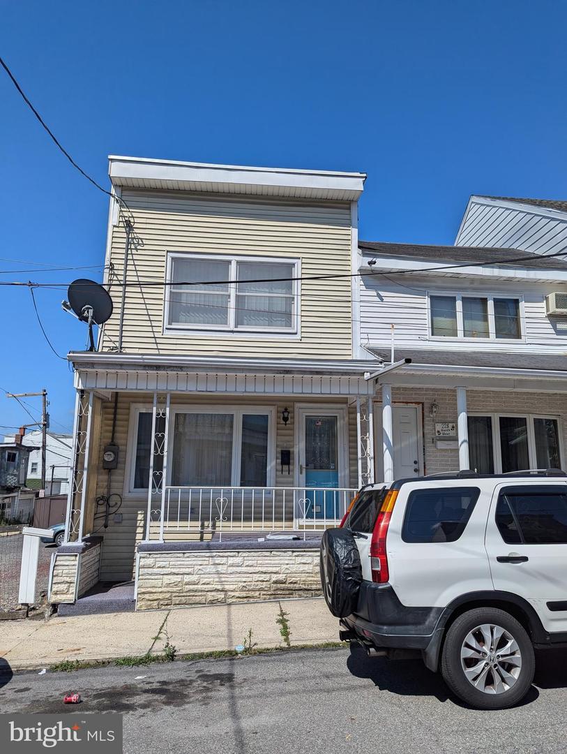 226 N West Street, Shenandoah