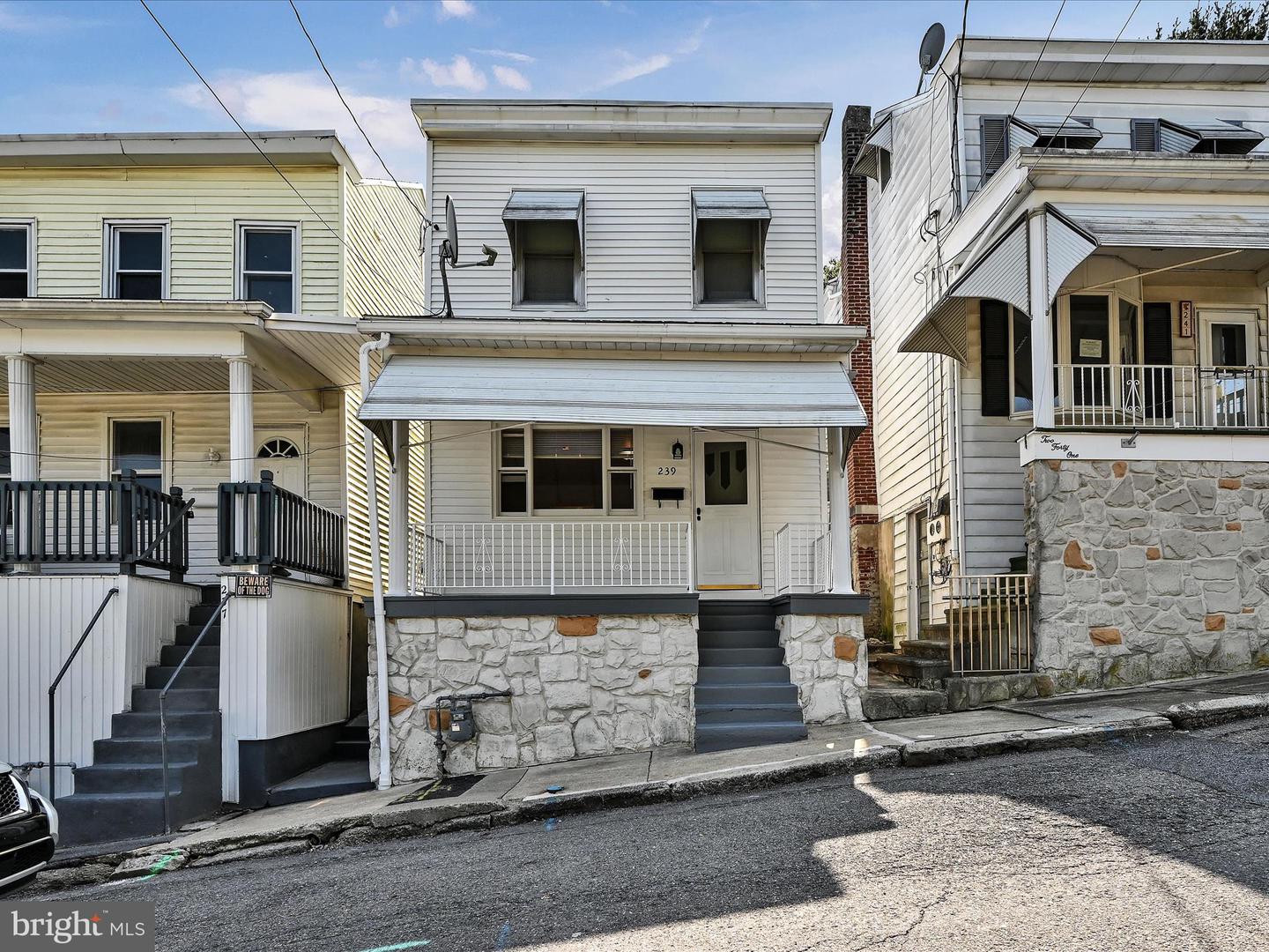 239 Pierce Street, Pottsville