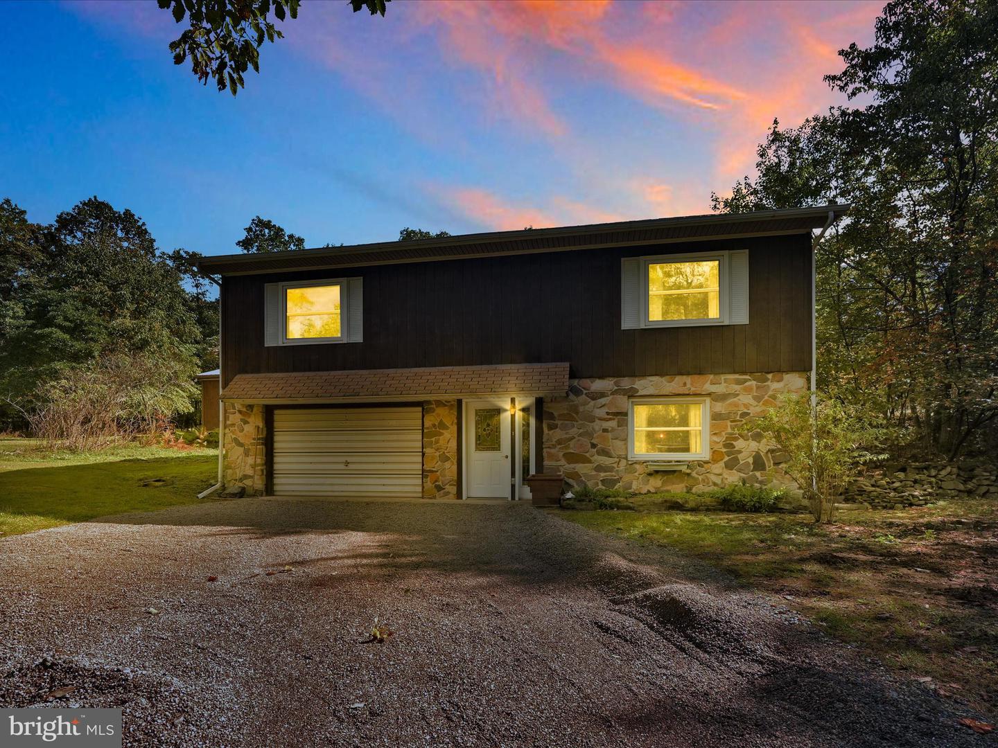 10460 W Whitetail Crossing Road, Tamaqua