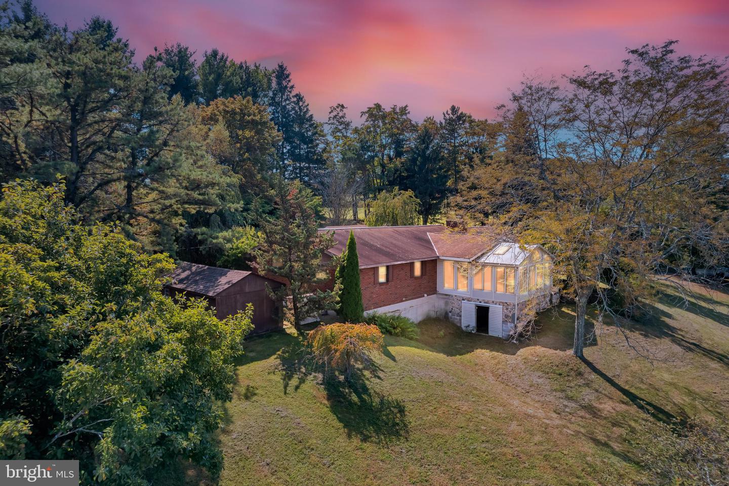 90 Chee Street, Barnesville