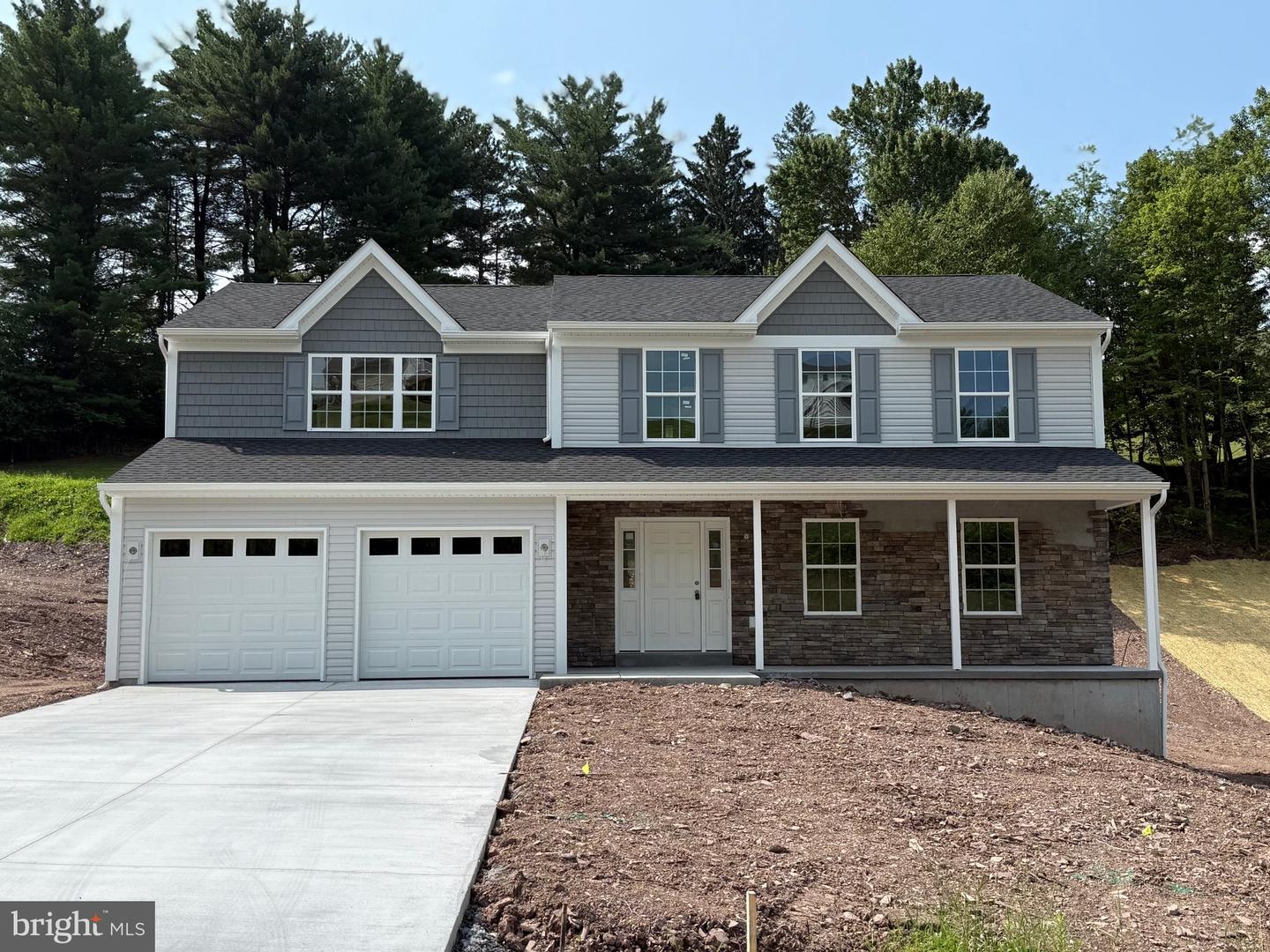 6 Country Club Road, Ashland