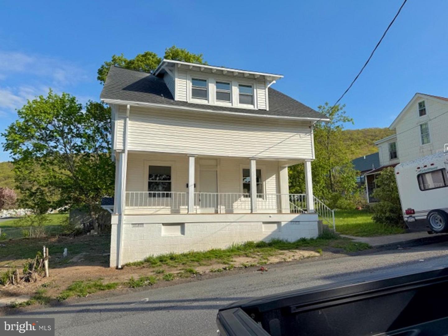 208 George Street, Ashland