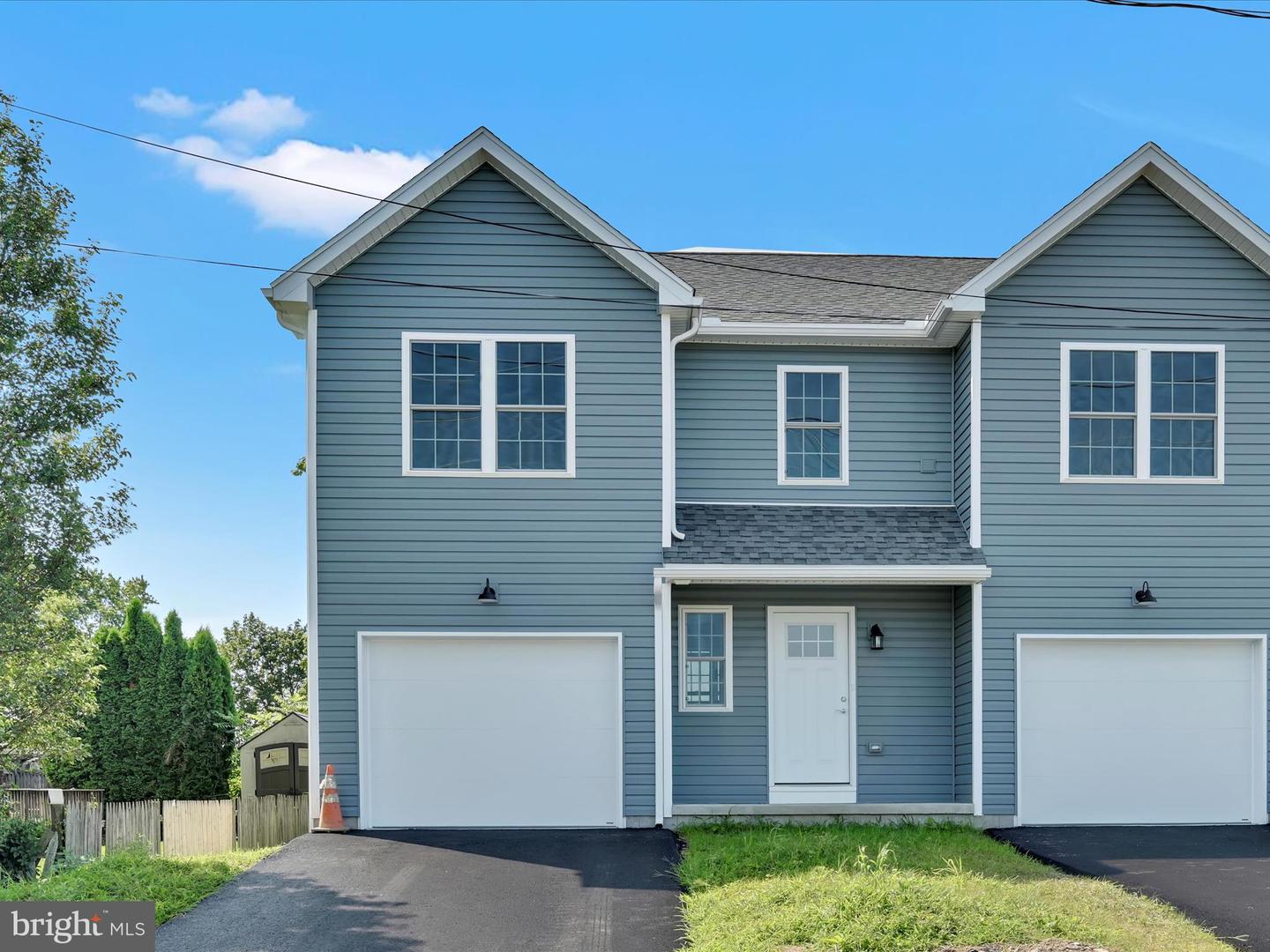 220 W High Street, Frackville