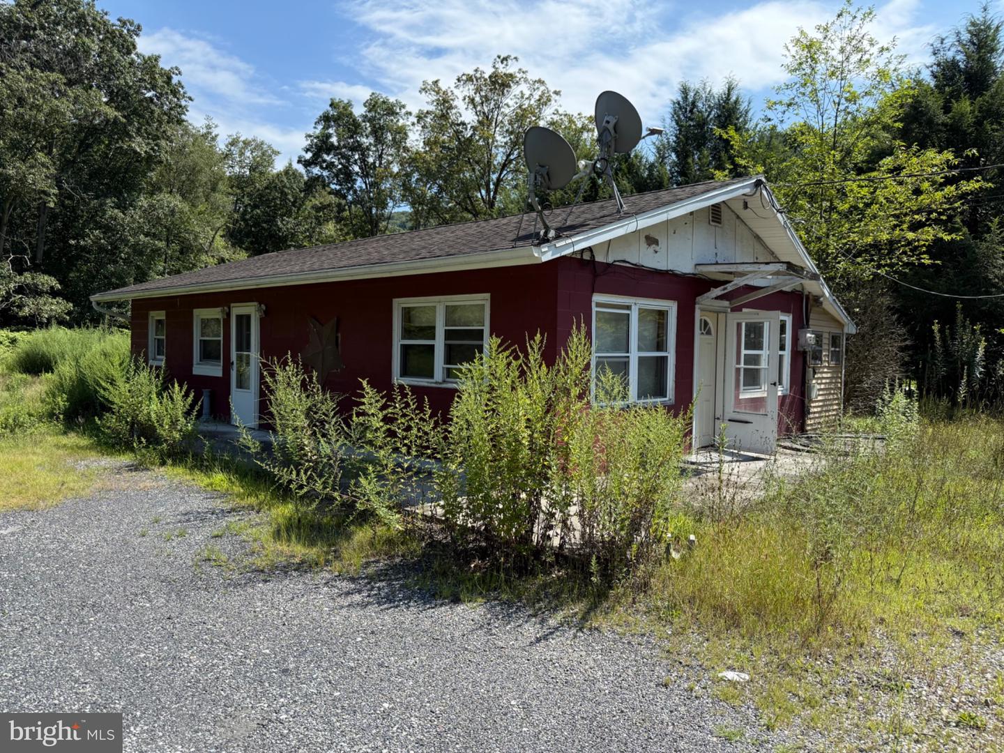 8 Tremont Road, Tremont