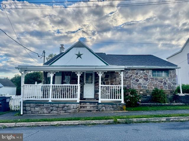 124 N Railroad Avenue, Frackville