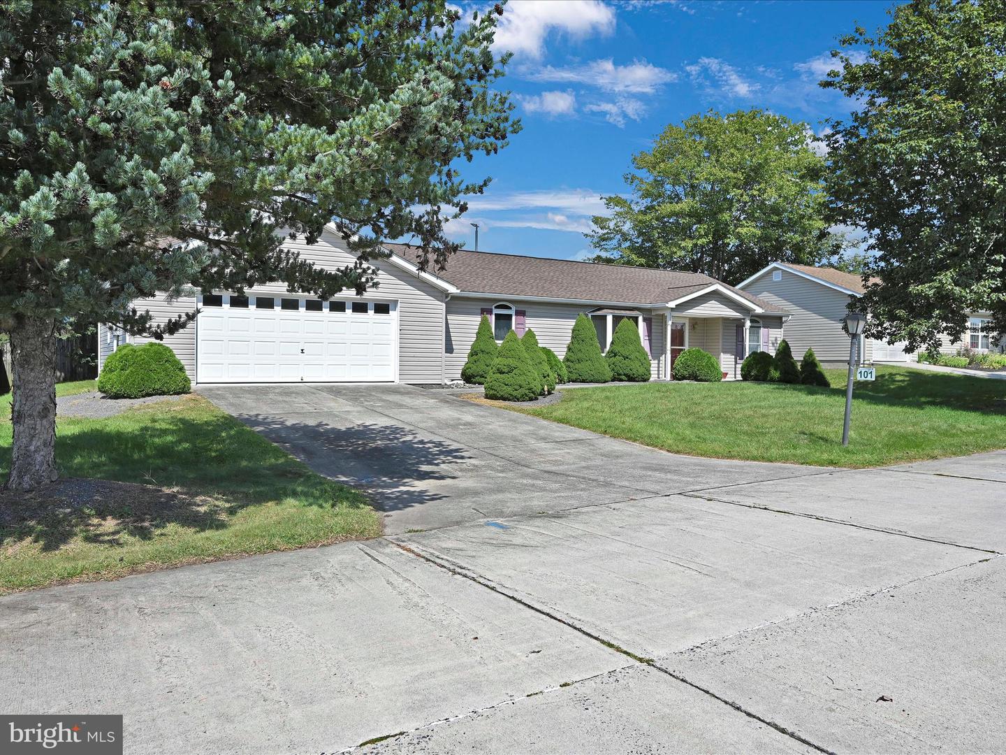 101 Juniper Court, Pine Grove