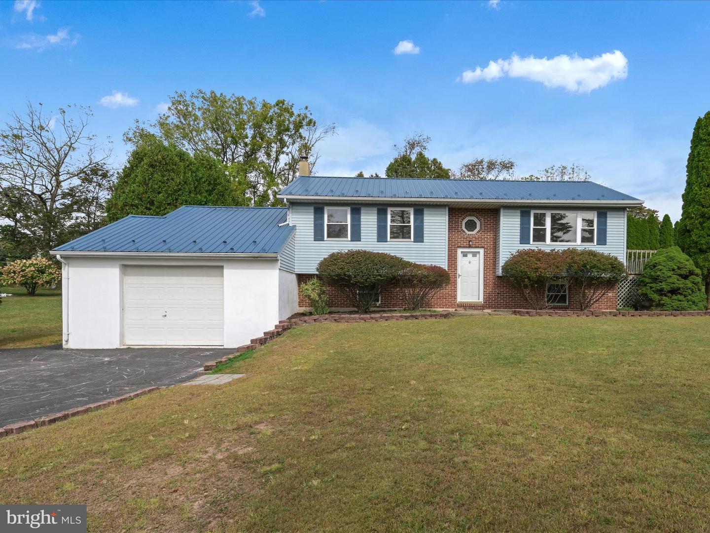 1165 Custer Drive, Auburn