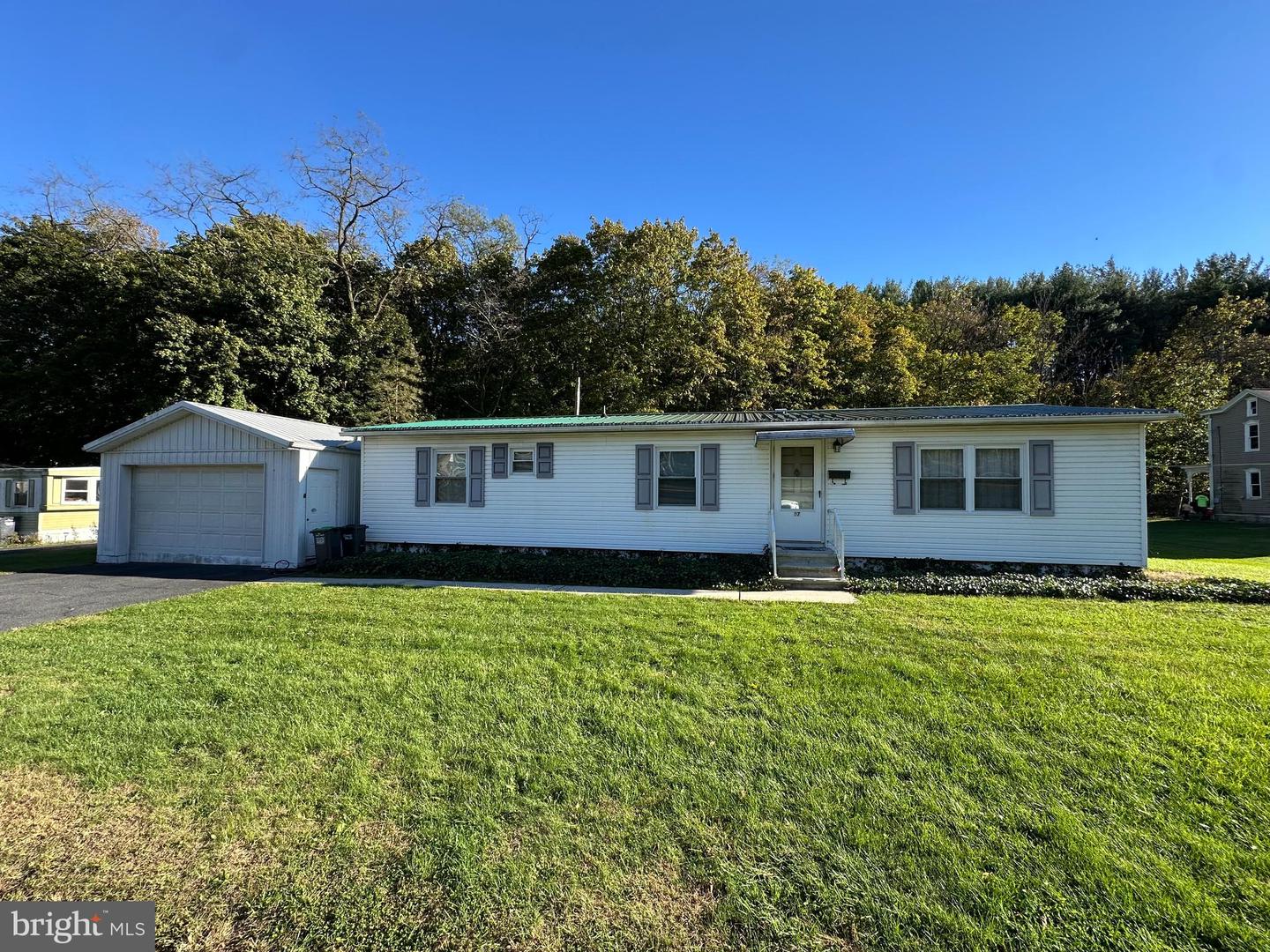 97 Walnut Street, Cressona