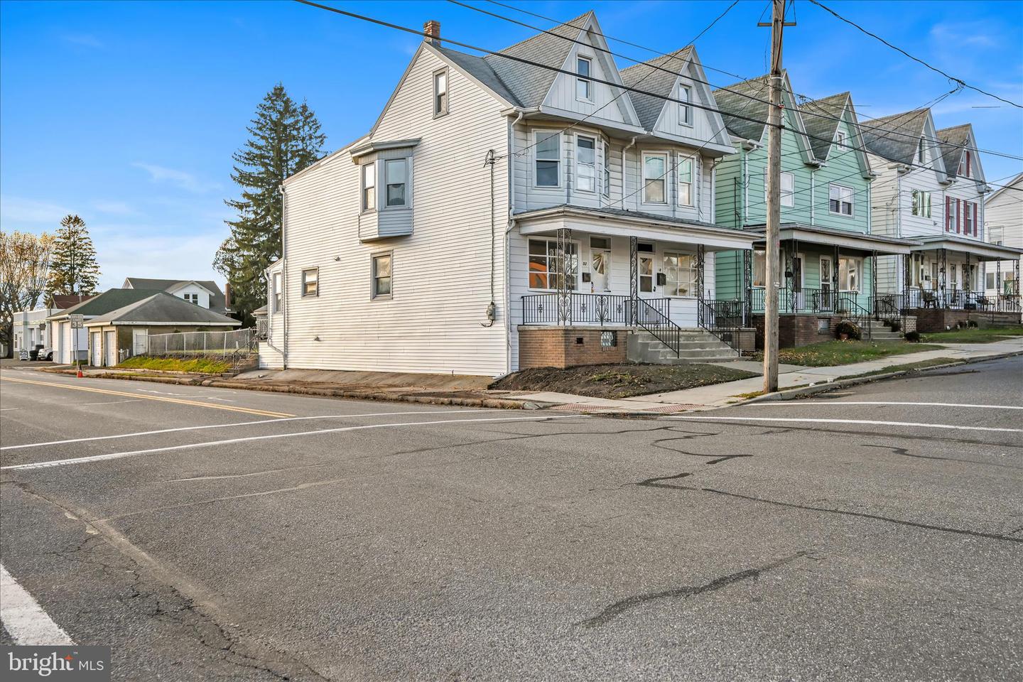 52 S 2nd Street, Frackville