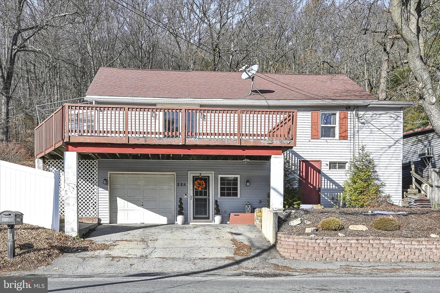 225 Owl Creek Road, Tamaqua