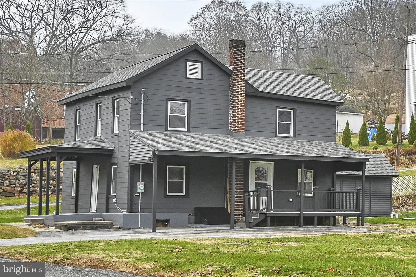 1021 Schuylkill Street, Port Clinton