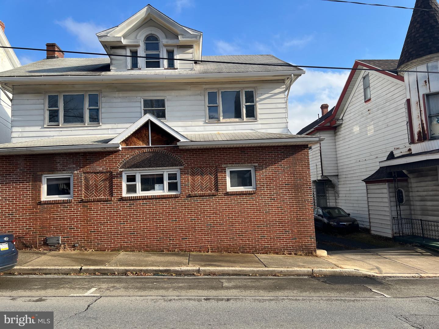 405 N Front Street