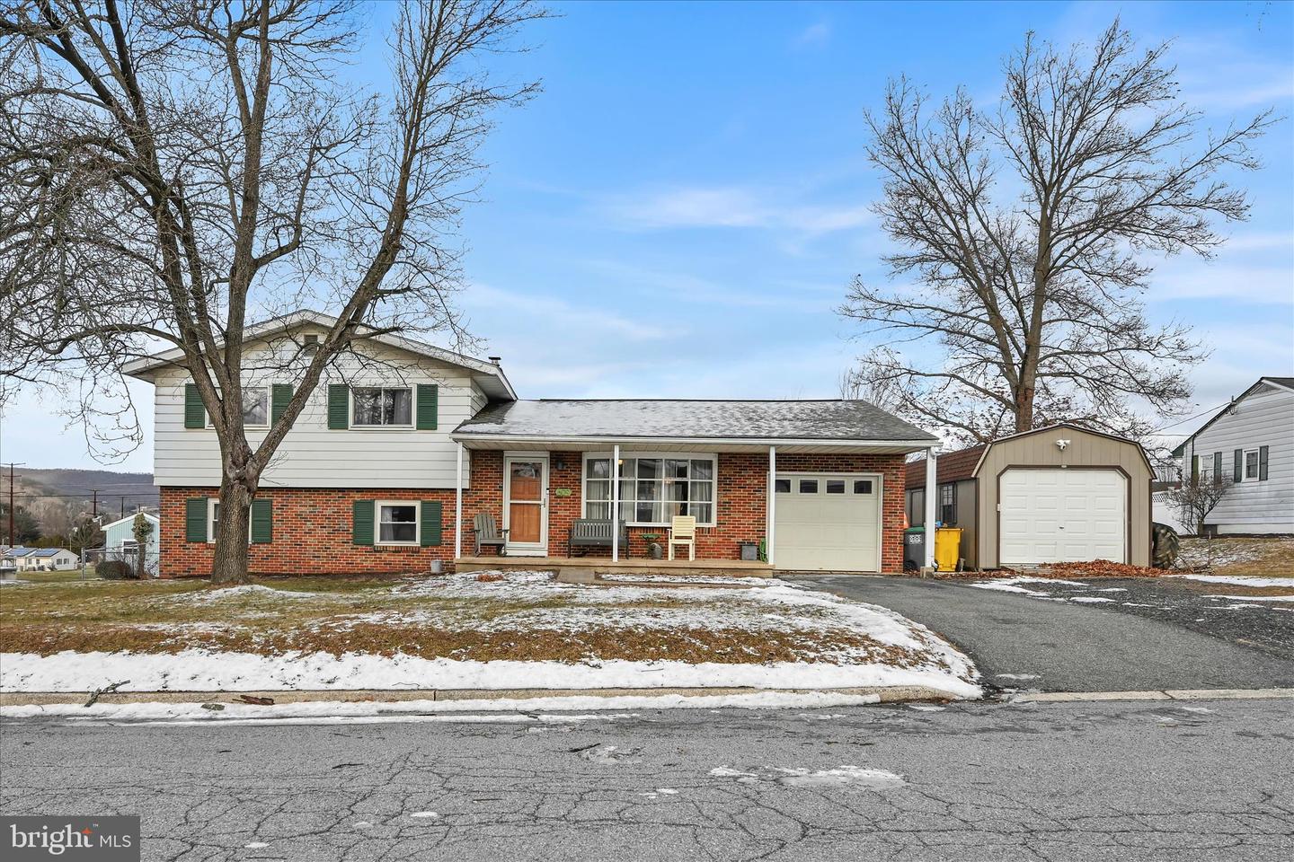 609 Hillcroft Avenue, Schuylkill Haven