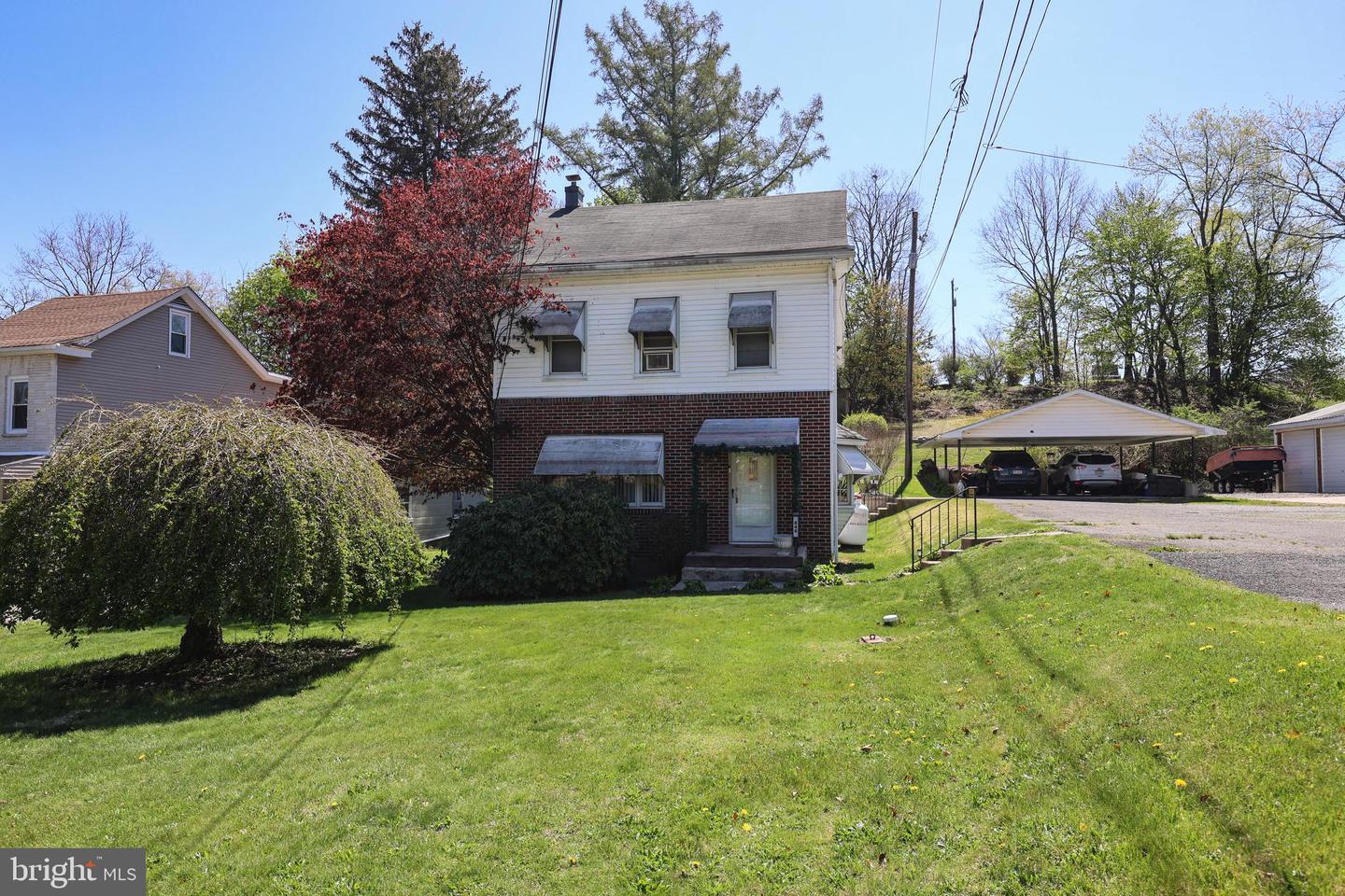 846 Bunting Street, Pottsville