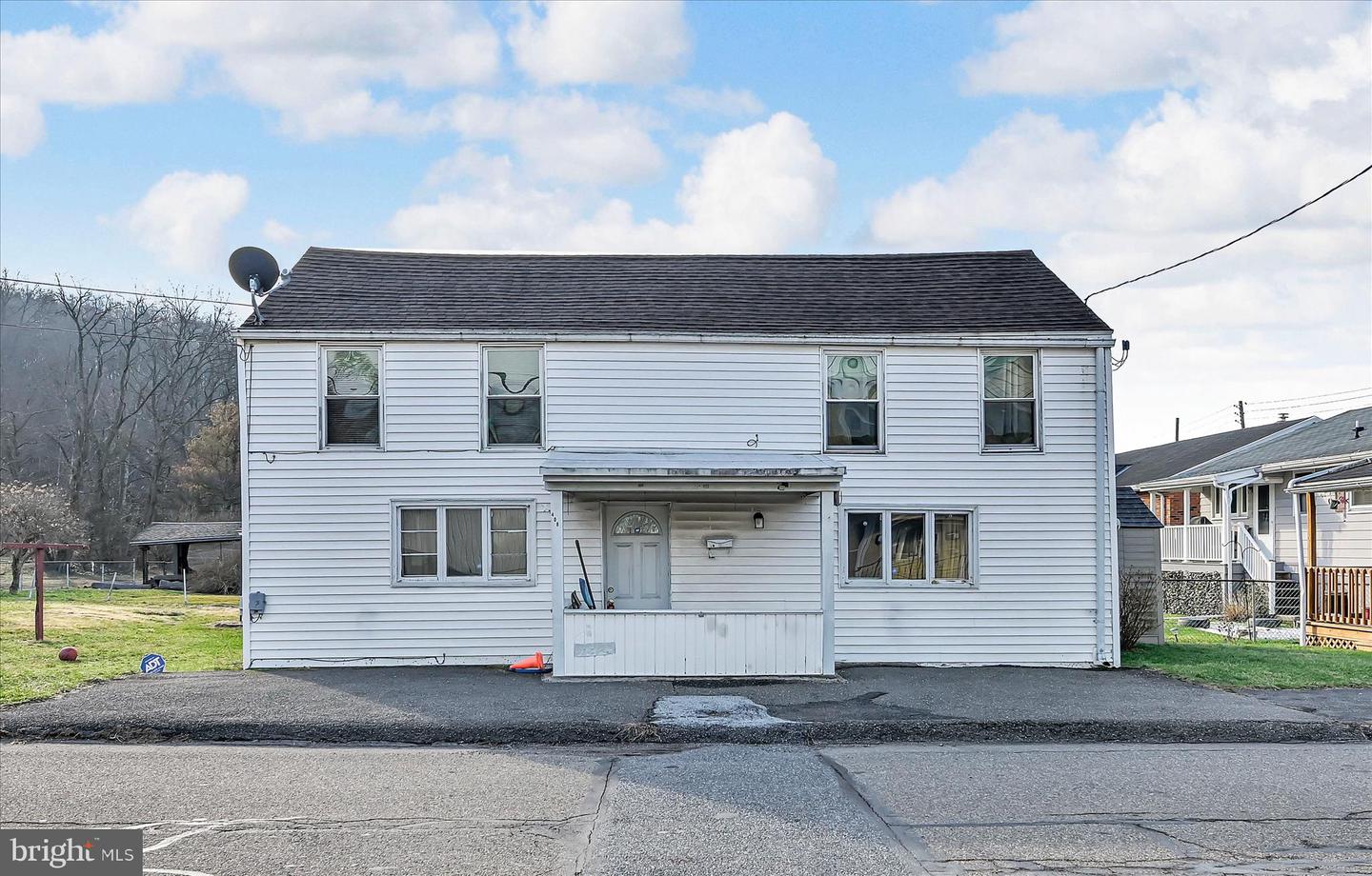 408 E Lawton Street, Saint Clair