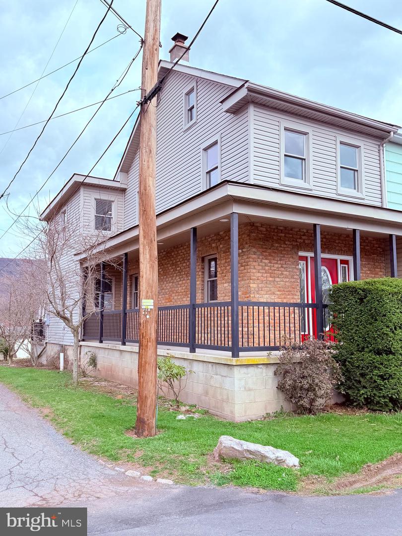 201 Dietrich Avenue, Tower City