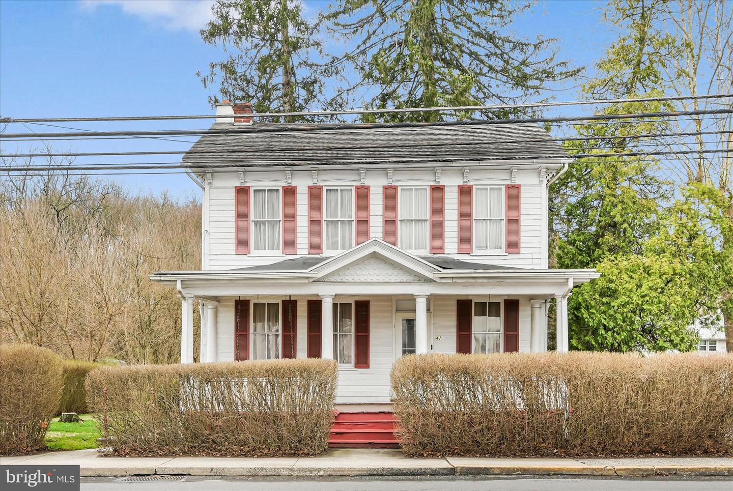 41 N Tulpehocken Street, Pine Grove