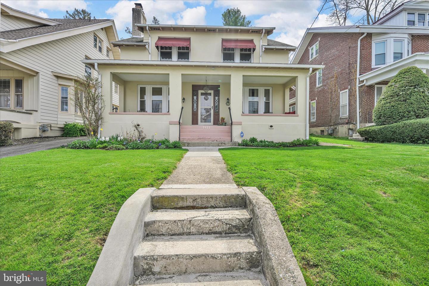 1911 Mahantongo Street, Pottsville