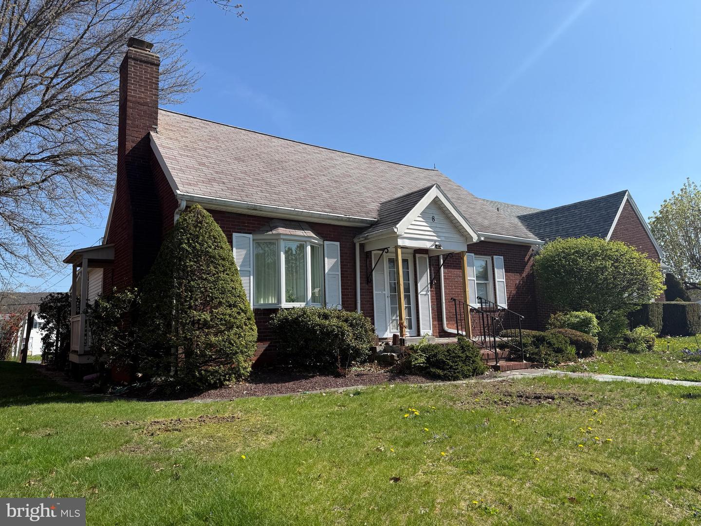 8 Meadow Avenue, Tamaqua