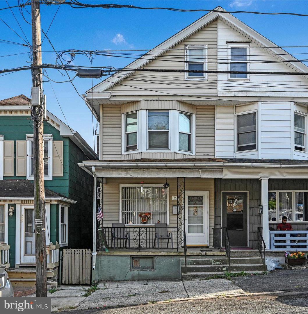 234 S Schuylkill Avenue, Shenandoah