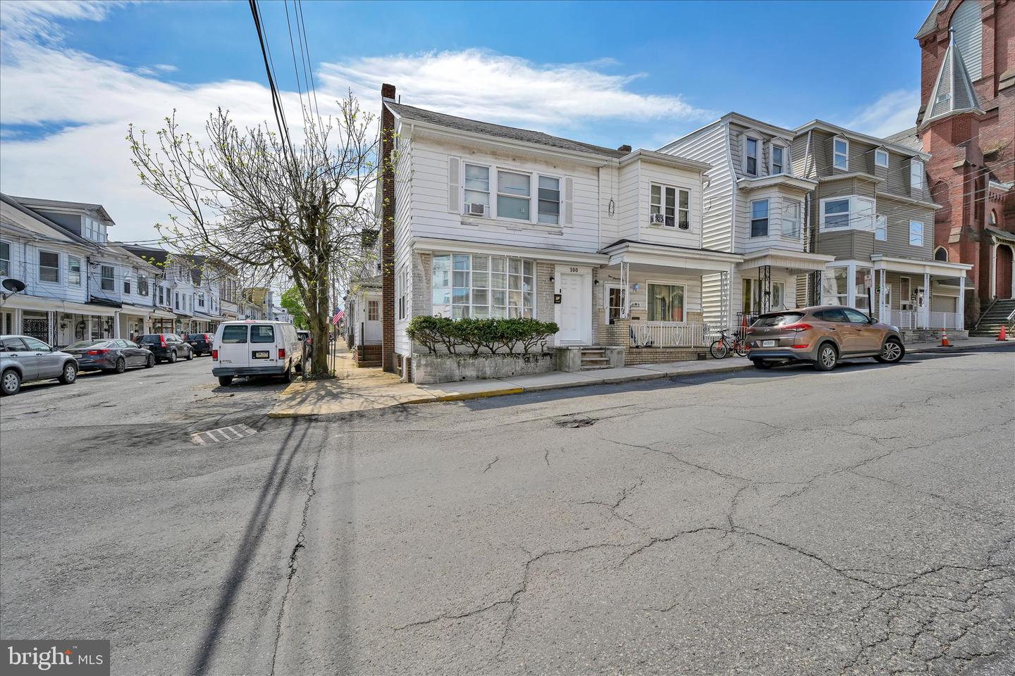 100 W Cherry Street, Shenandoah