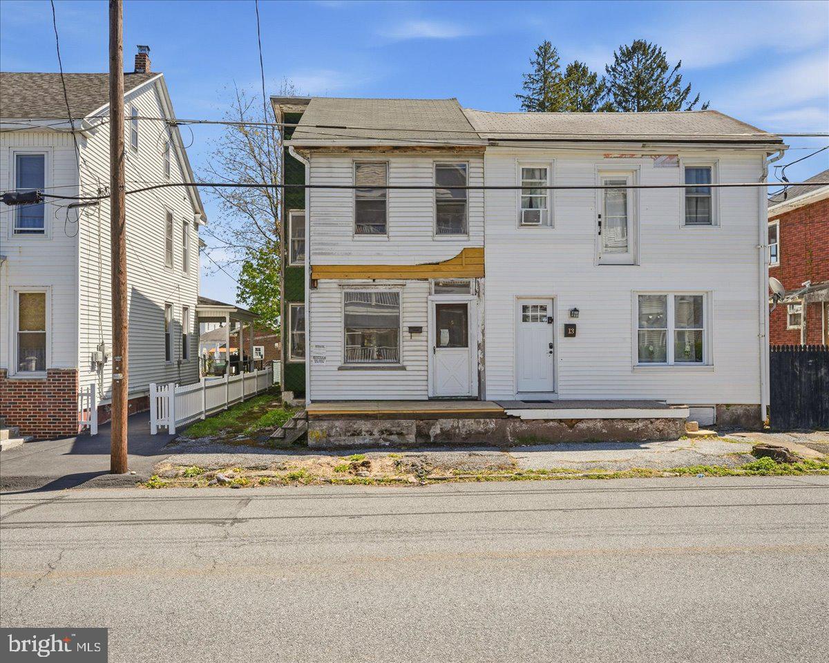 15 N Nice Street, Frackville