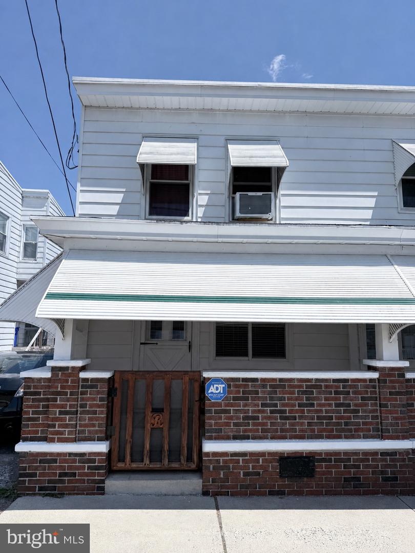 5 N Morris Street