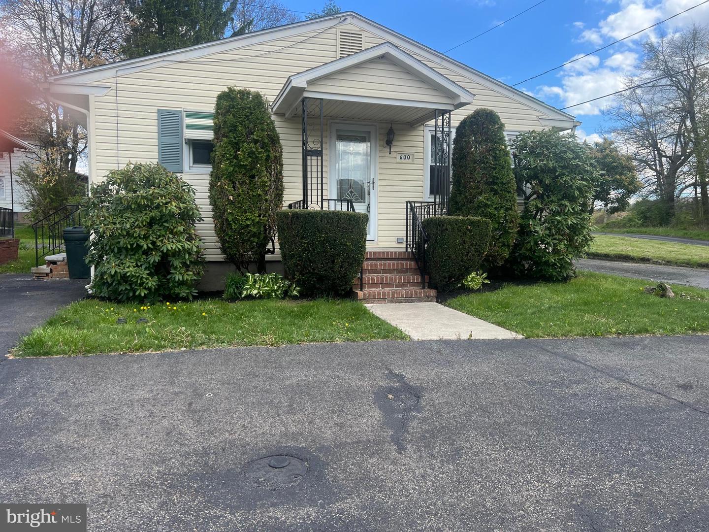 600 Altamont Boulevard, Frackville