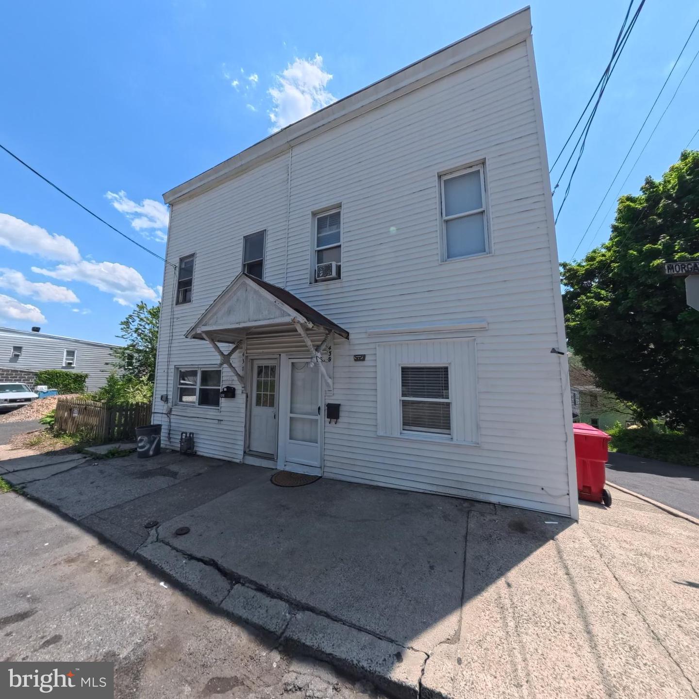 439 Morgan Avenue, Pottsville