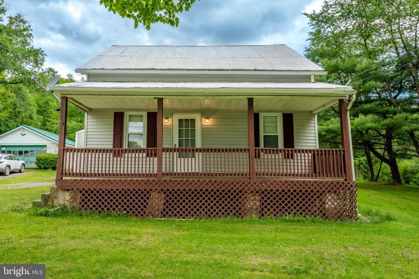 18 Ferndale Hill Drive, Zion Grove