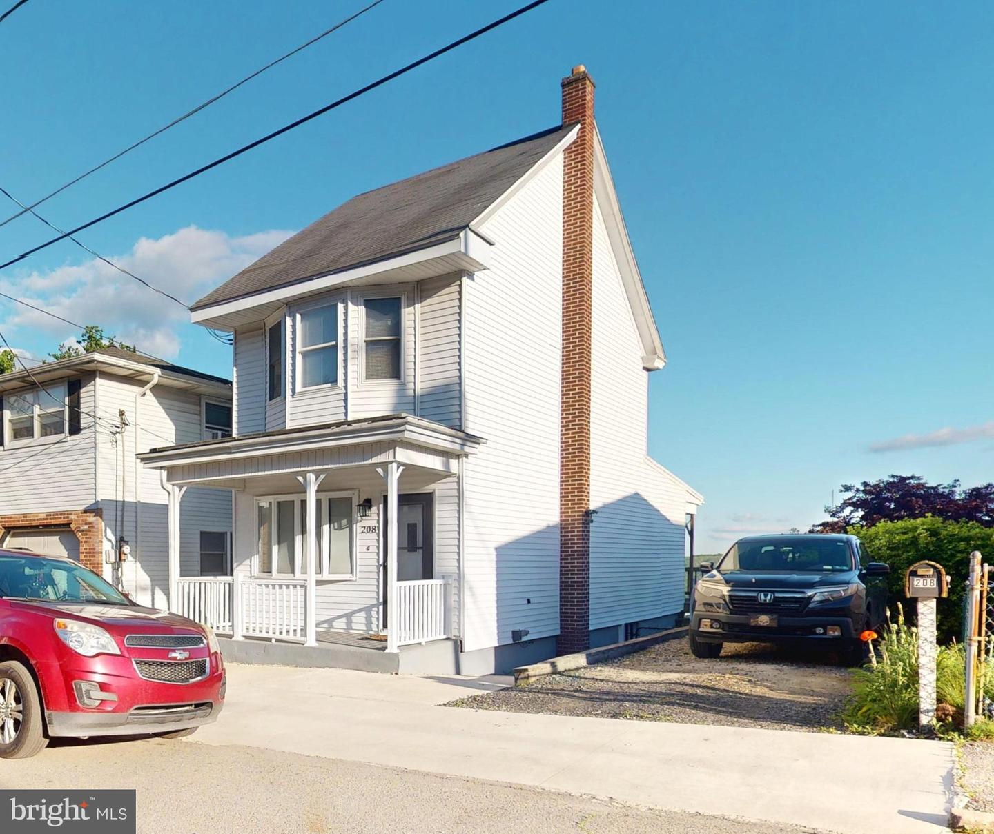 208 Indiana Avenue, Shenandoah