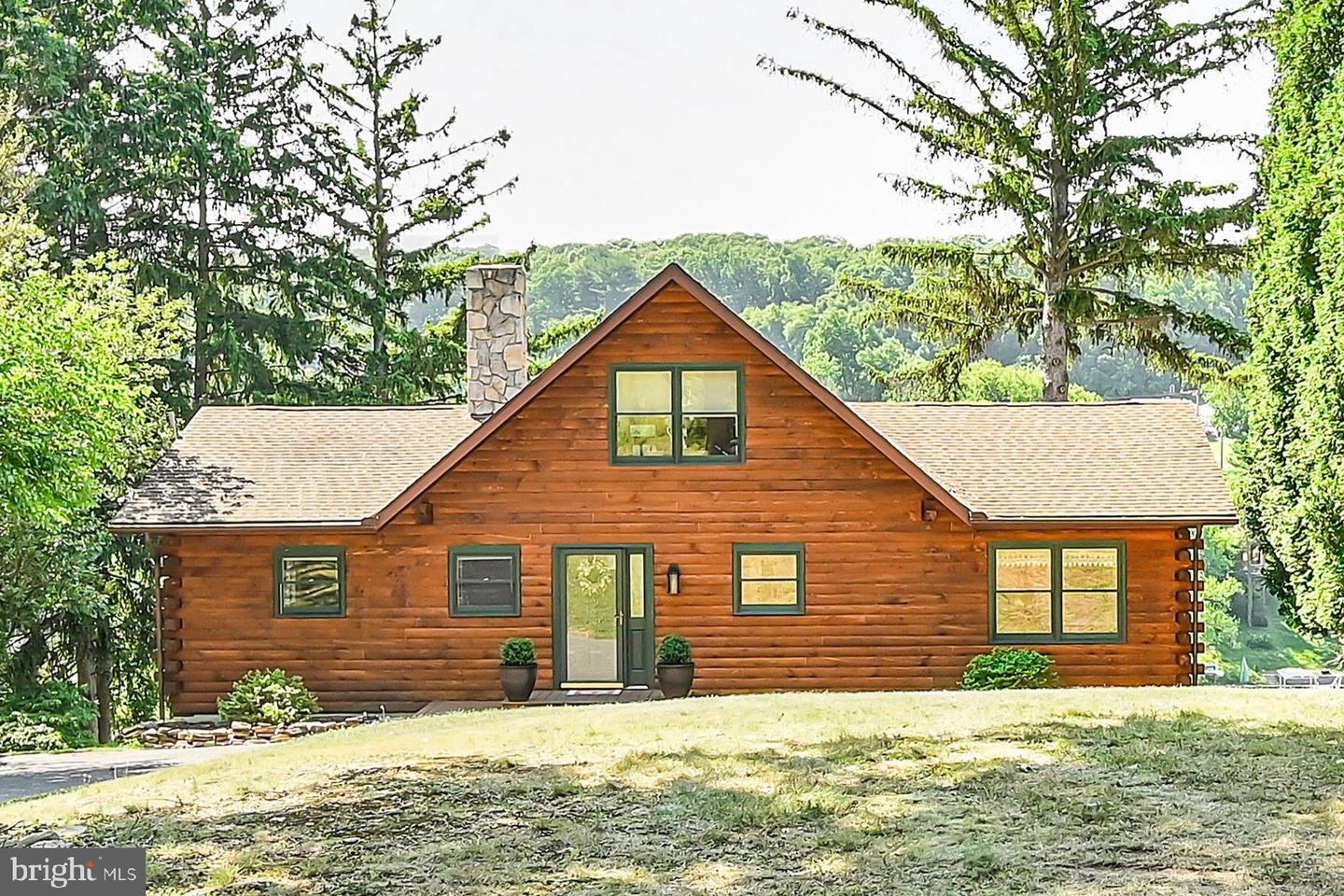 1506 Wynonah Drive