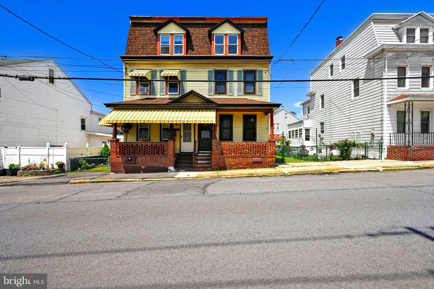 308 N 3rd Street