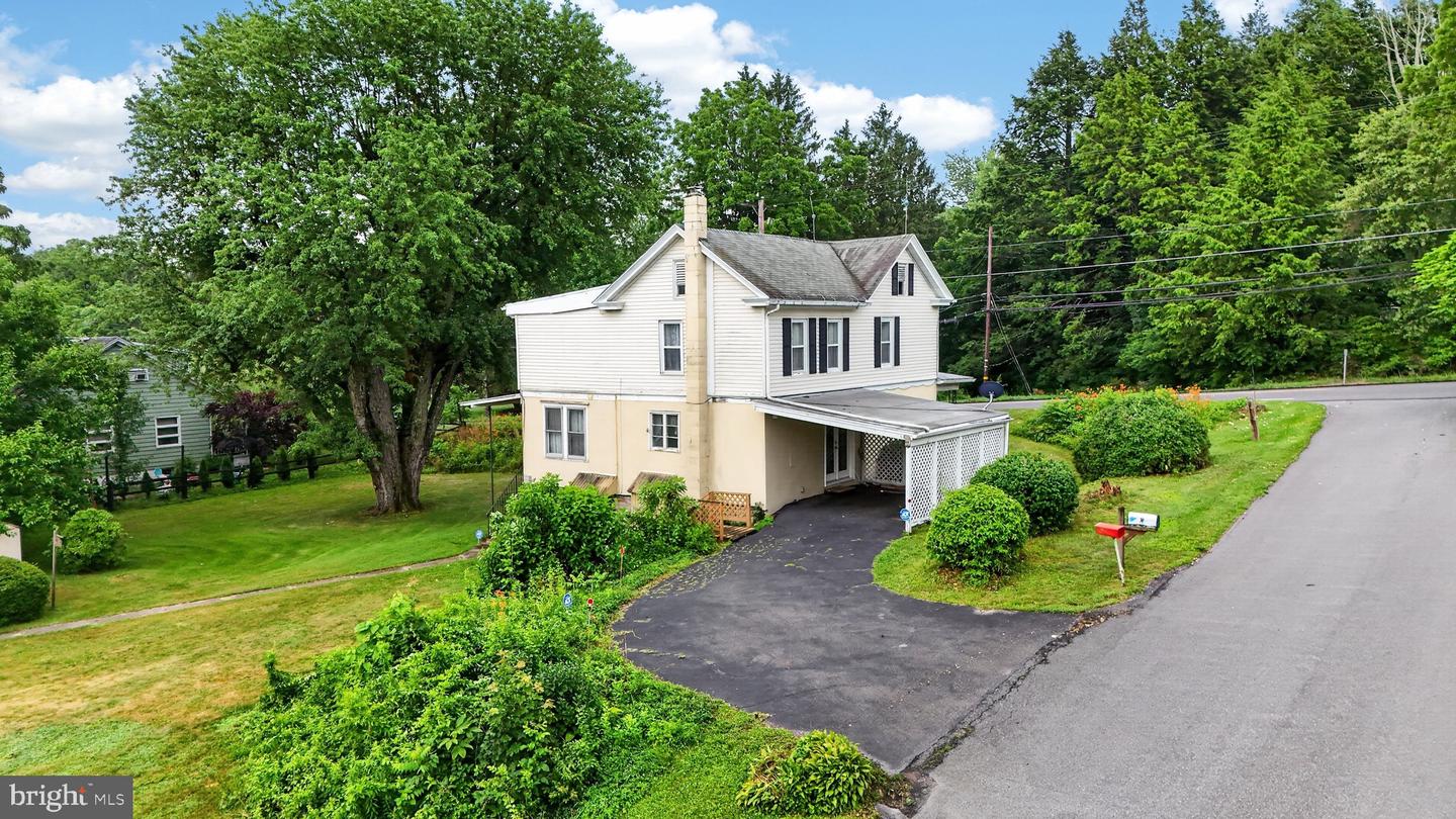 862 Barnesville Drive