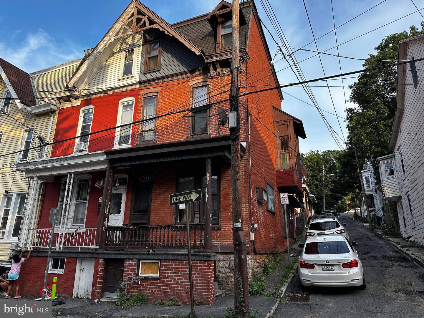 729 W Norwegian Street