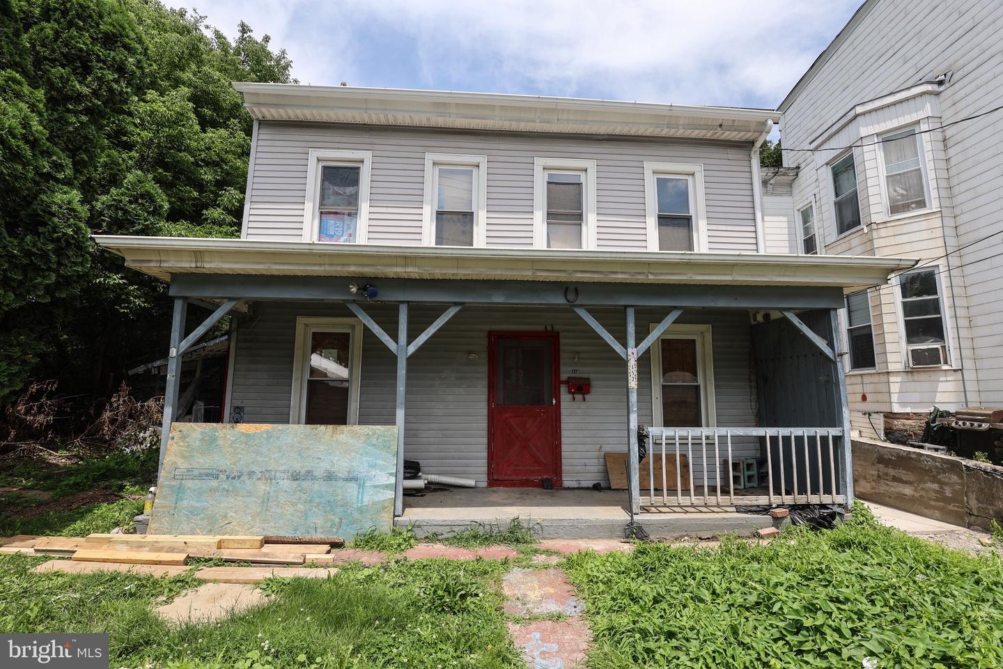 152 W Railroad Street