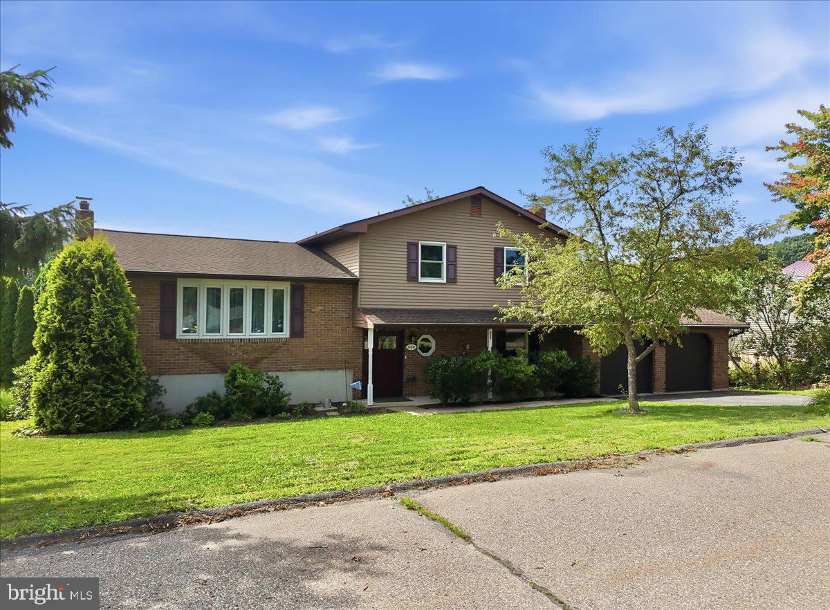 544 Maple Street, Pottsville